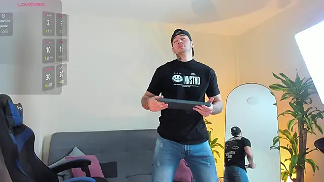 Salvatore costa online show from October 19, 2025, 10:56 pm