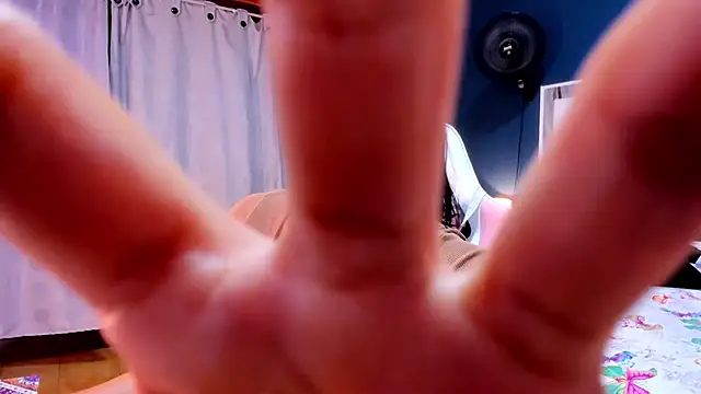 Alondra Cutie online show from March 19, 2025, 12:37 am