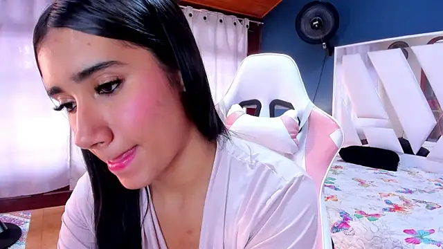 Alondra Cutie online show from March 22, 2025, 9:21 pm