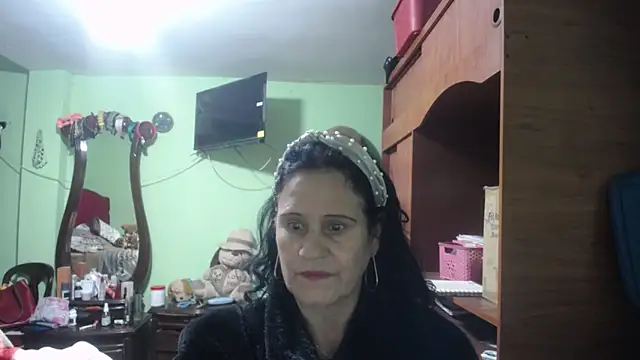 Snapshot of jazmin_mature_ chatting on October 8, 2025, 10:17 am jazmin mature online show from October 8, 2025, 10:17 am