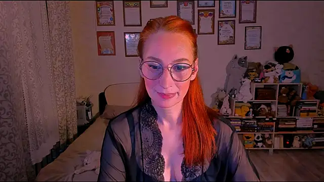 red rocco online show from March 20, 2025, 4:09 pm