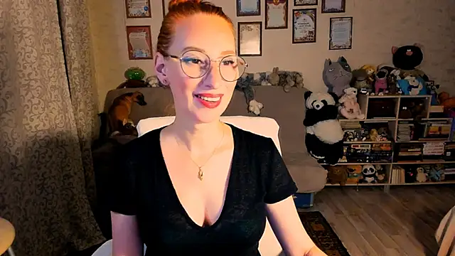 red rocco online show from November 15, 2025, 5:06 pm