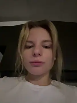 LanaSparks online show from September 11, 2025, 4:34 am