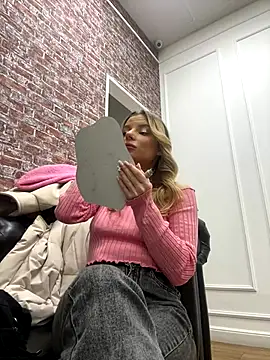 LanaSparks online show from October 30, 2025, 4:22 am