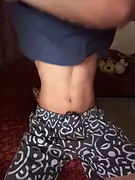 hot hunk boy online show from May 17, 2026, 8:25 am