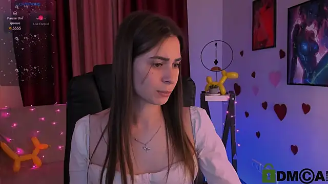 flora ri online show from February 14, 2025, 9:32 pm