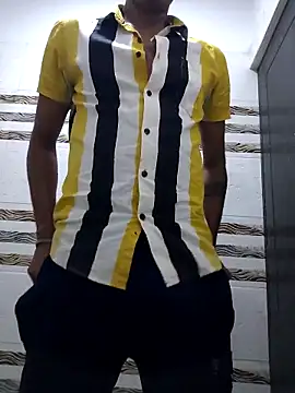 xx54362 online show from November 4, 2025, 1:37 pm