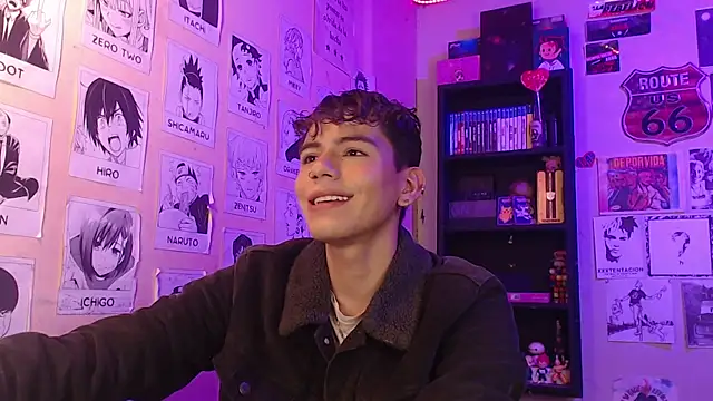 Snapshot of Mickey_Magic chatting on February 26, 2025, 3:46 am Mickey Magic online show from February 26, 2025, 3:46 am