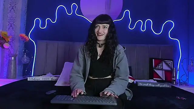 Snapshot of JeanneSabatier chatting on February 19, 2026, 7:55 pm JeanneSabatier online show from February 19, 2026, 7:55 pm