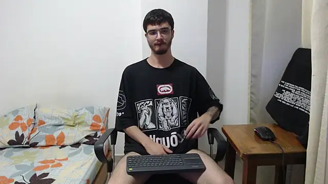 Aleex Miller online show from November 11, 2025, 5:02 am