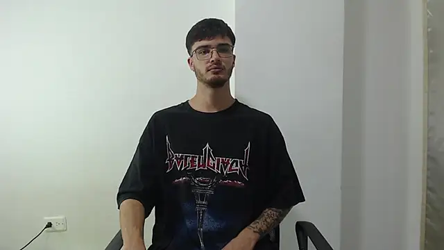 Aleex Miller online show from September 18, 2025, 4:15 am