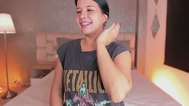 ah mara  online show from April 1, 2026, 10:16 am