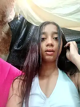 Snapshot of Zoe_Sweett18 chatting on February 22, 2025, 12:18 pm Zoe Sweett18 online show from February 22, 2025, 12:18 pm