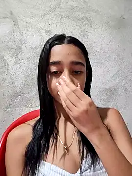 Snapshot of Zoe_Sweett18 chatting on February 13, 2026, 6:30 pm Zoe Sweett18 online show from February 13, 2026, 6:30 pm