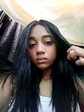 Snapshot of Zoe_Sweett18 chatting on February 26, 2025, 10:36 pm Zoe Sweett18 online show from February 26, 2025, 10:36 pm