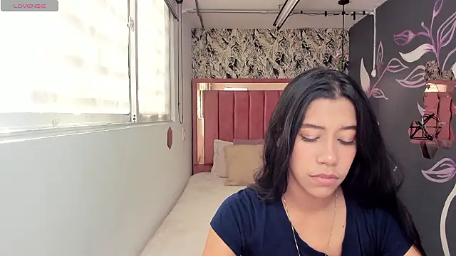 Connie Bell online show from February 9, 2026, 9:02 pm