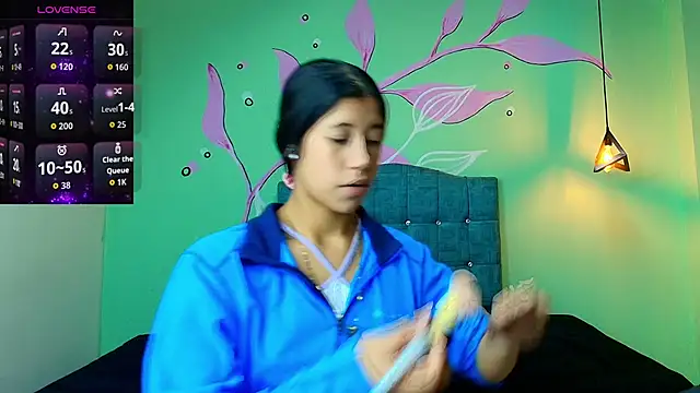 Connie Bell online show from November 6, 2025, 7:40 pm