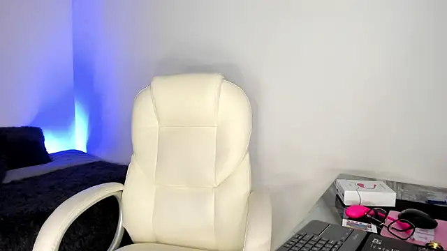 ashanty b5 online show from September 8, 2025, 9:47 pm