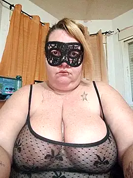 Snapshot of diosacurvy1984 chatting on February 15, 2026, 9:08 am diosacurvy1984 online show from February 15, 2026, 9:08 am