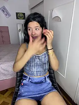 Violeta euphoria online show from February 6, 2025, 10:21 pm