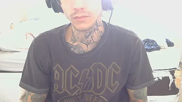 Snapshot of smokingink chatting on July 21, 2026, 2:18 pm smokingink online show from July 21, 2026, 2:18 pm