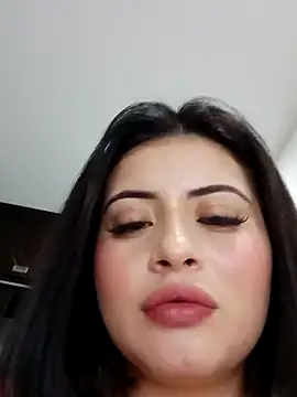 Snapshot of isabella1616 chatting on February 15, 2025, 8:44 am isabella1616 online show from February 15, 2025, 8:44 am