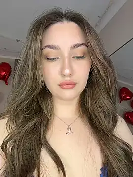 Snapshot of KiraBarlows chatting on February 10, 2026, 8:30 pm KiraBarlows online show from February 10, 2026, 8:30 pm