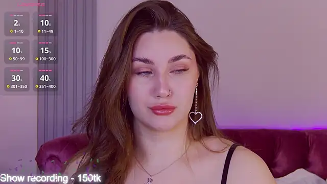 Snapshot of KiraBarlows chatting on February 7, 2026, 8:28 pm KiraBarlows online show from February 7, 2026, 8:28 pm