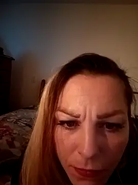 KittzyKat online show from January 21, 2025, 7:47 am