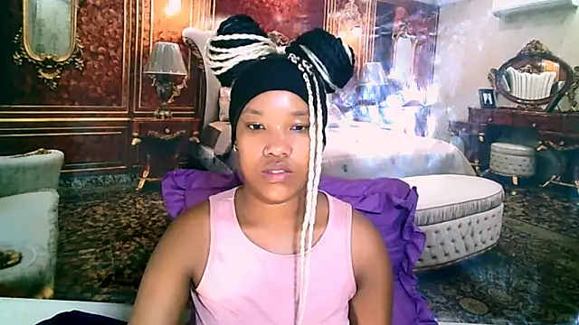 EroticSexyPrada online show from February 3, 2026, 6:40 am