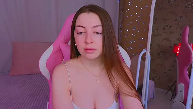 Ann moon   online show from March 8, 2025, 12:20 pm