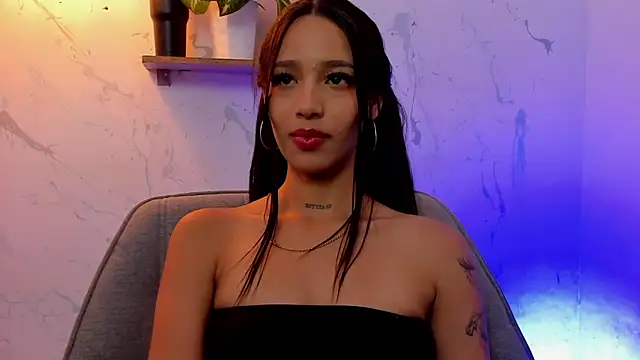 Snapshot of Paulina_Lopezz chatting on September 13, 2025, 6:13 am Paulina Lopezz online show from September 13, 2025, 6:13 am