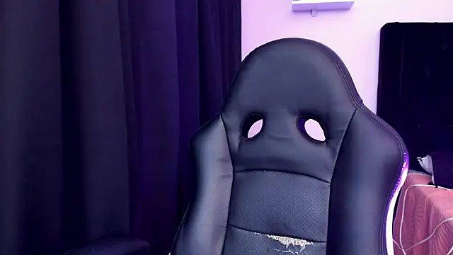 Snapshot of Paulina_Lopezz chatting on September 25, 2025, 4:18 am Paulina Lopezz online show from September 25, 2025, 4:18 am