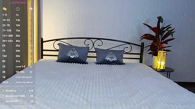 GiKarerra online show from March 15, 2025, 1:40 pm