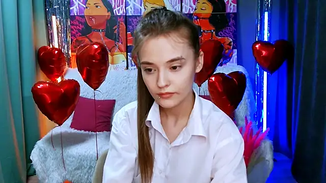 Snapshot of RayWillliams chatting on February 23, 2025, 3:02 am RayWillliams online show from February 23, 2025, 3:02 am