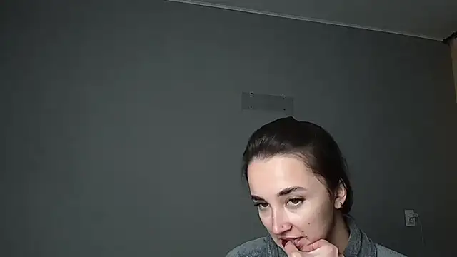 Eva Gloryy online show from February 23, 2026, 5:24 pm