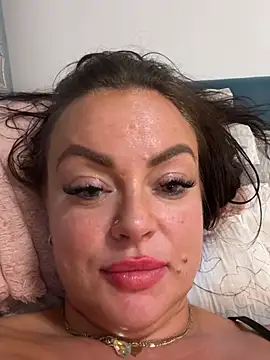 HotLivv69 online show from May 1, 2026, 10:26 pm
