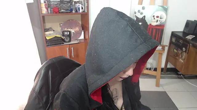 sharonnleon online show from February 20, 2025, 1:30 pm