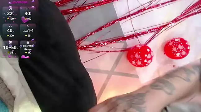 BriannaFlower  online show from February 19, 2025, 1:17 pm