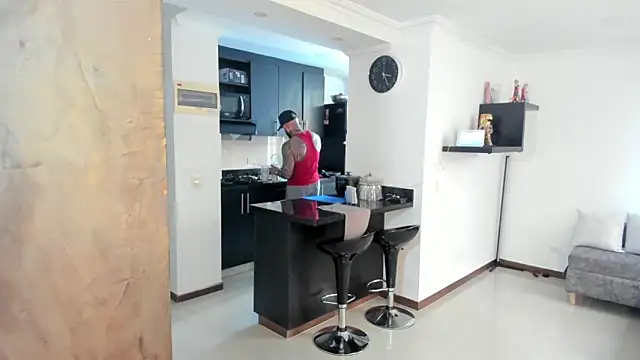 Snapshot of dereckgreen chatting on February 4, 2026, 8:26 pm dereckgreen online show from February 4, 2026, 8:26 pm