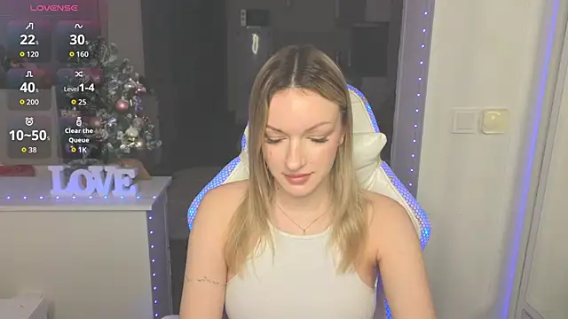 MargaretSweet1 online show from January 9, 2026, 1:01 am