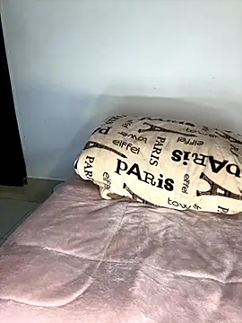 zoe storm online show from September 25, 2025, 11:22 pm