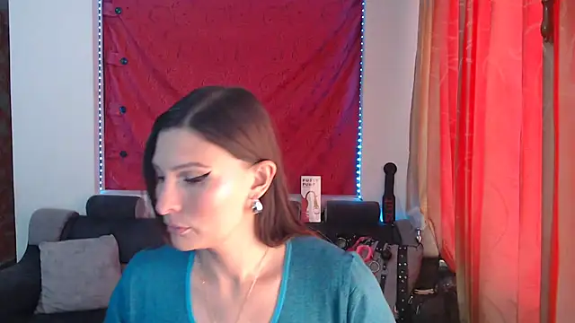 sachaclinford online show from October 8, 2025, 5:35 pm