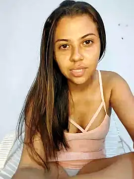 Snapshot of CallMeHeaven chatting on February 22, 2025, 3:01 am CallMeHeaven online show from February 22, 2025, 3:01 am