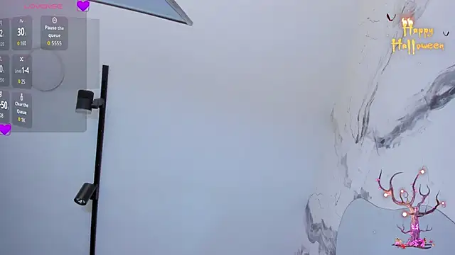 Snapshot of DalayMoore chatting on October 19, 2025, 7:38 pm DalayMoore online show from October 19, 2025, 7:38 pm