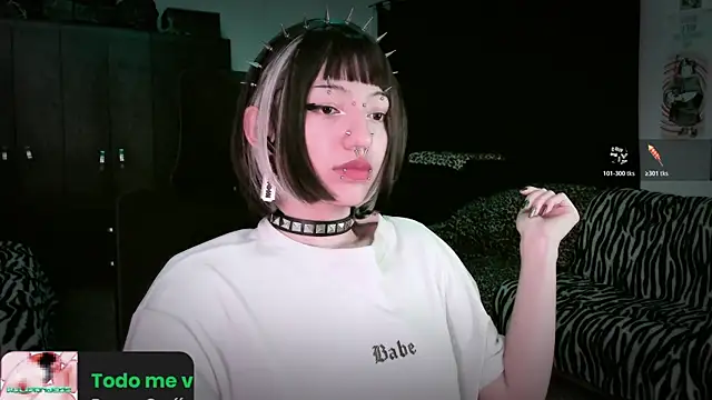 roxy toxic online show from April 21, 2026, 11:55 pm