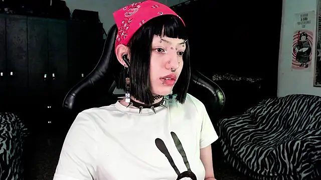 roxy toxic online show from January 16, 2026, 12:25 am