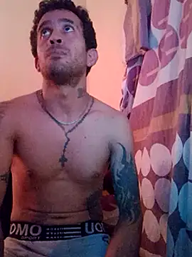 EstebanAkyLu online show from February 15, 2025, 8:34 pm