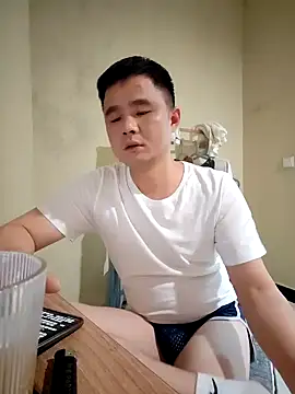 Snapshot of goodboyfcy chatting on February 15, 2025, 12:43 pm goodboyfcy online show from February 15, 2025, 12:43 pm