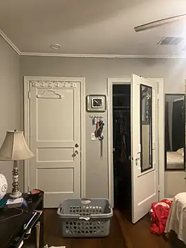 biggzee6 online show from March 30, 2026, 3:19 am